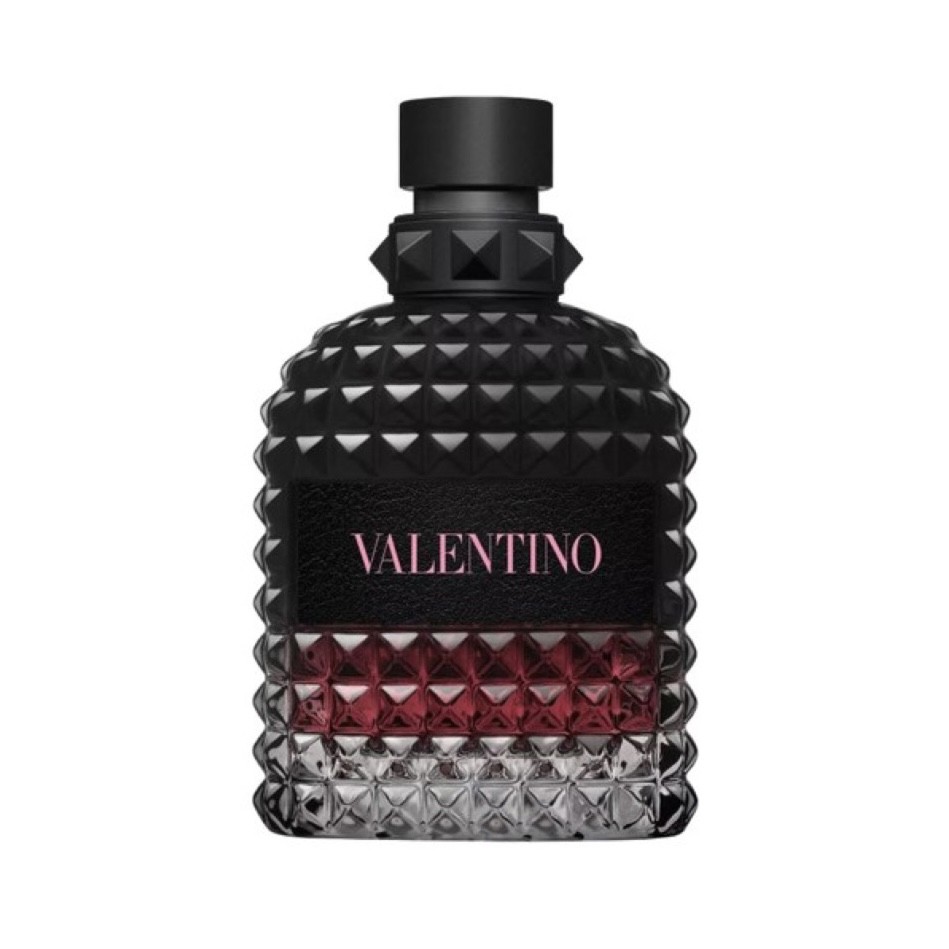 فالنتينو أومو بورن إن روما إنتنس